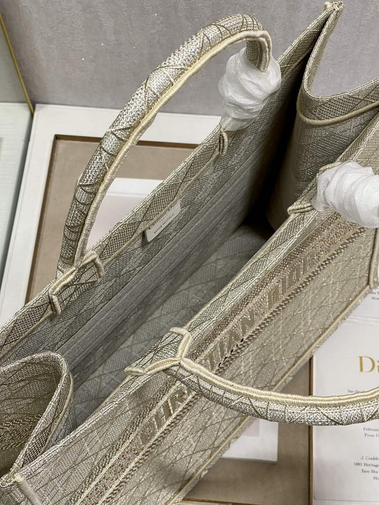 Dior M1286 Large Book Tote Gold Cannage Raffia