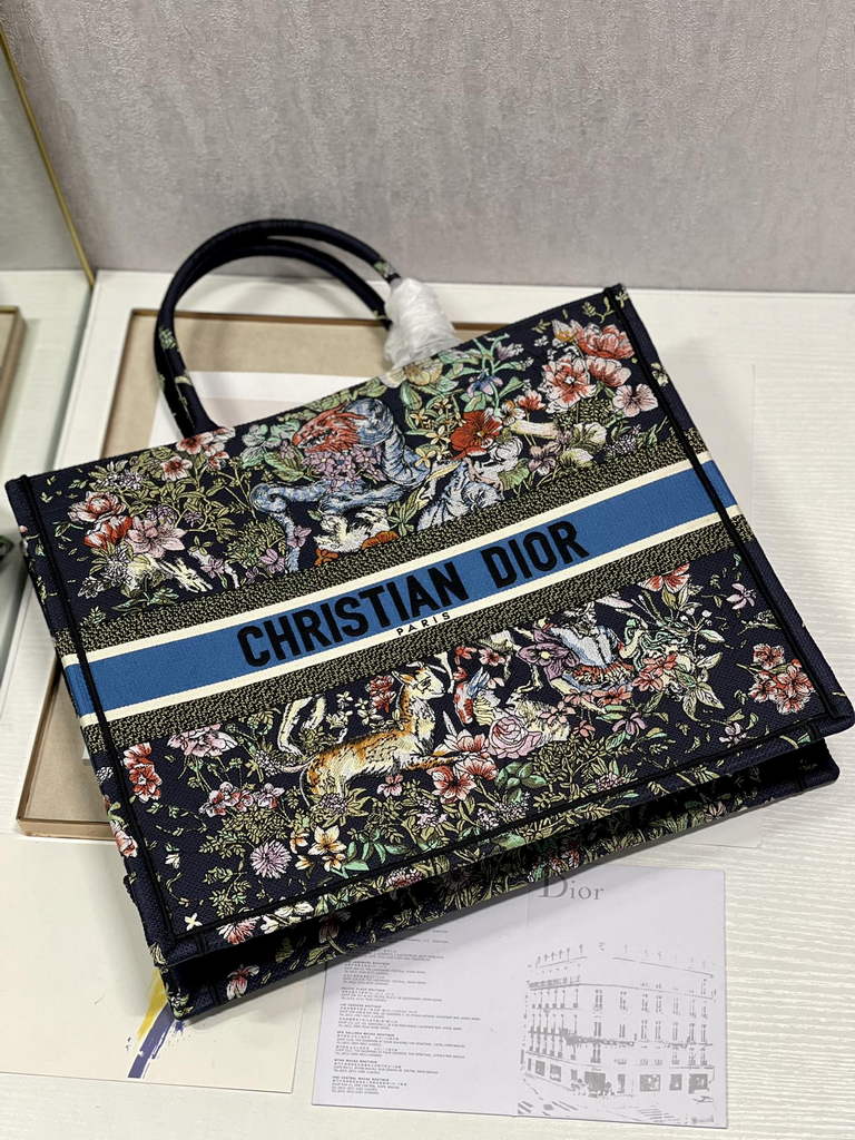 Dior Large Book Tote Bag M1286 Embroidery Black Multicolor