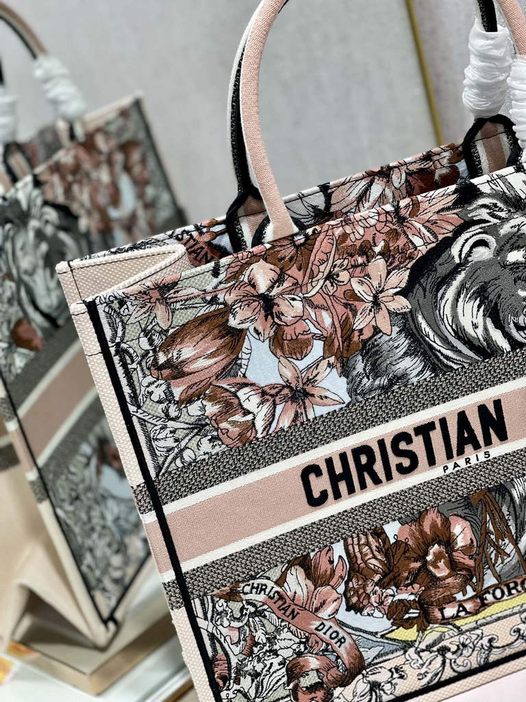 Dior Large Book Tote Bag M1286 tiger Multicolor Beige