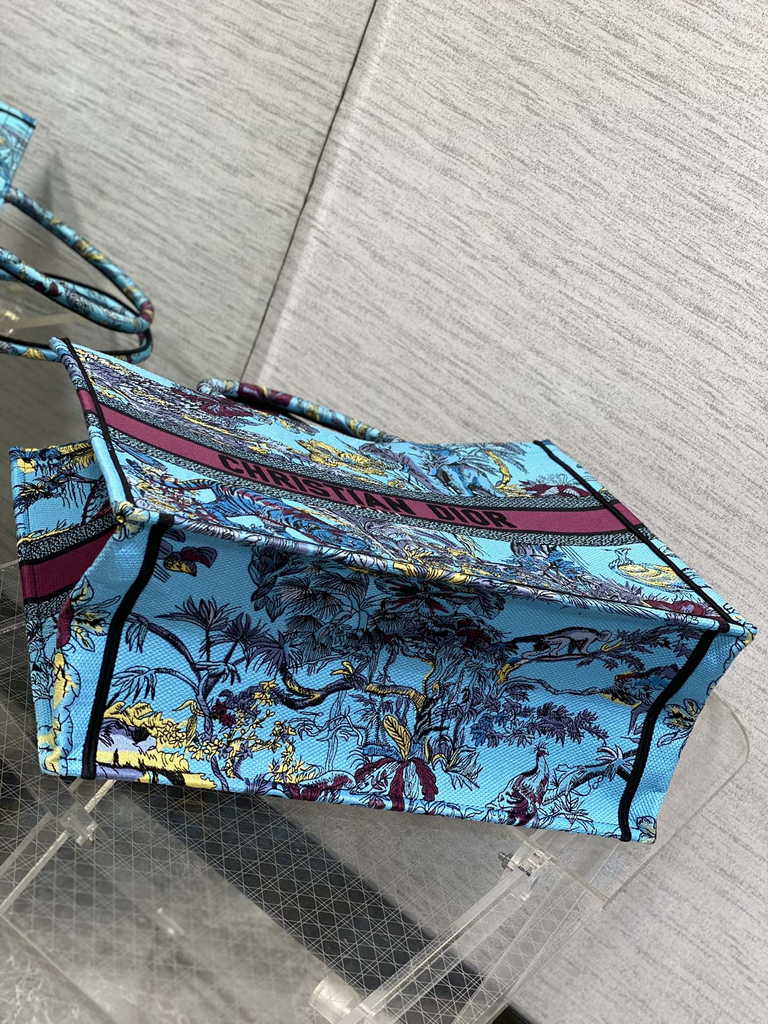 Dior Large Book Tote Bag M1286 Celestial Blue Multicolor Toile de Jouy Voyage Embroidery