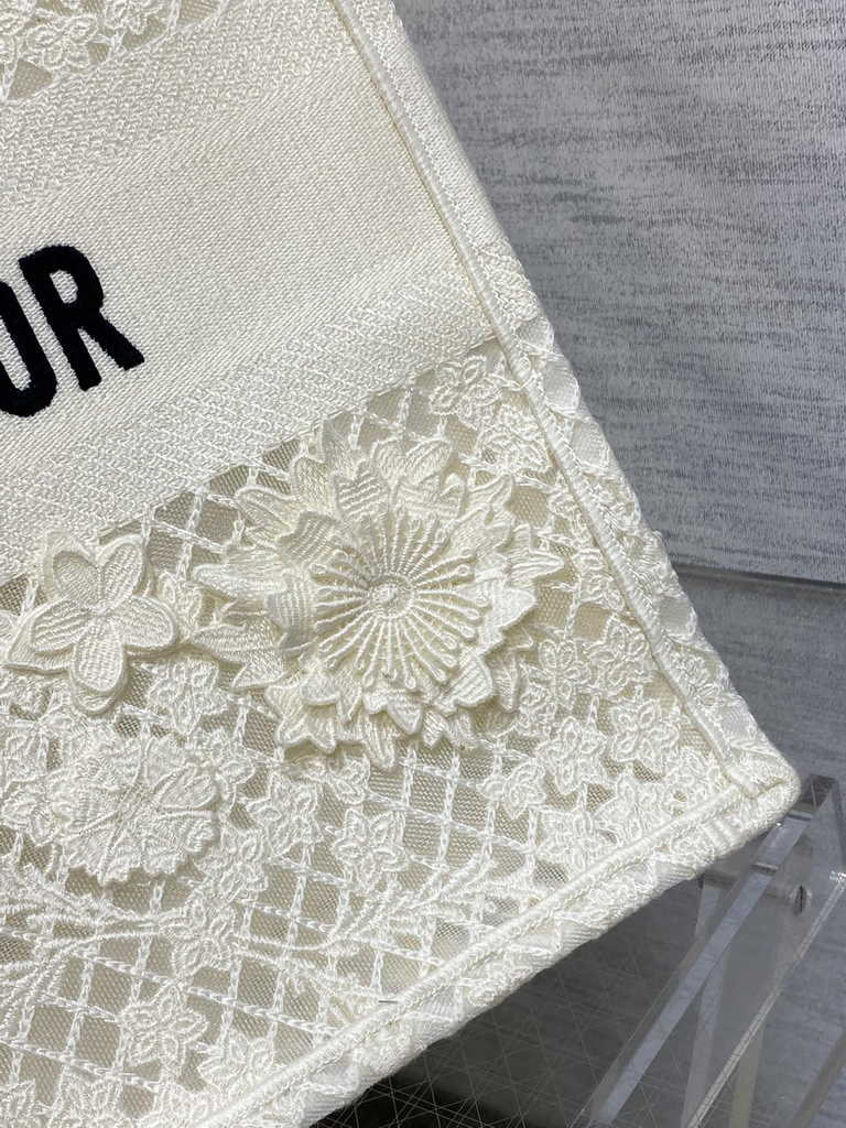 Dior Large Book Tote Bag M1286 White Lace Flower Embroidery