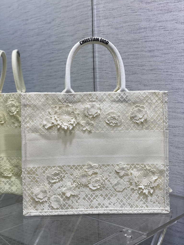 Dior Large Book Tote Bag M1286 White Lace Flower Embroidery