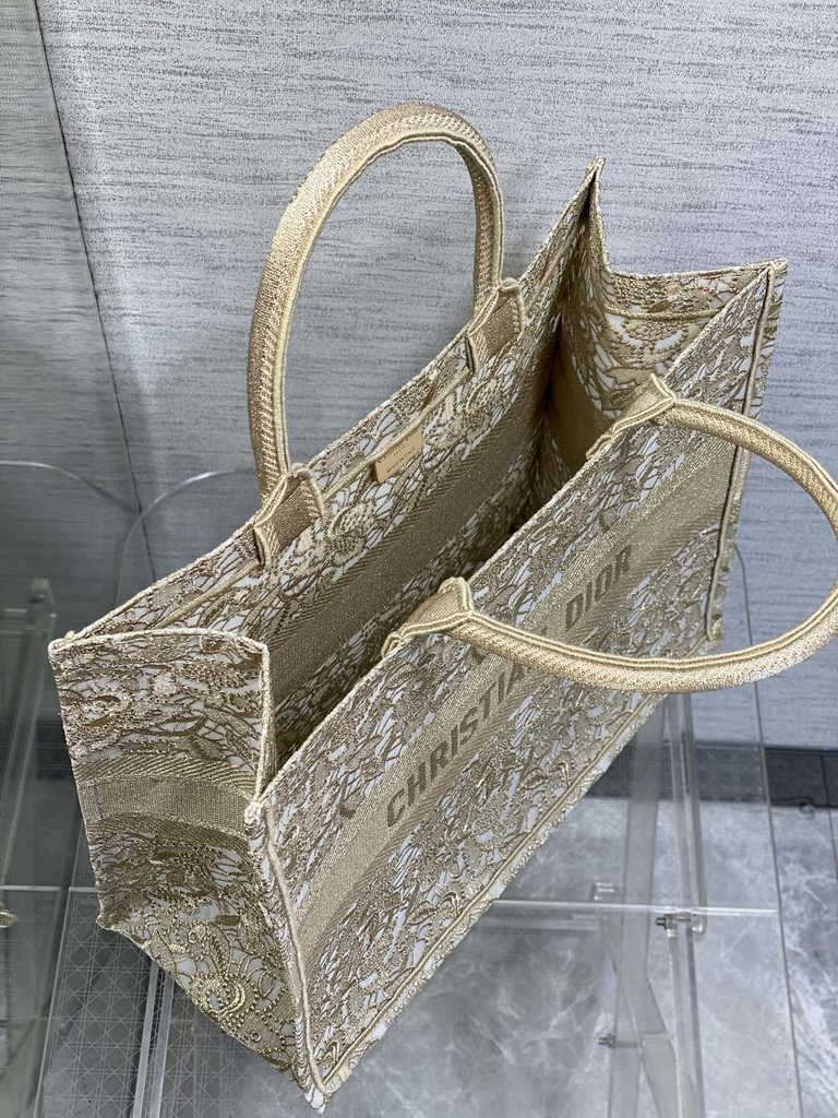 Dior Large Book Tote Bag M1286 Gold-Tone D-Lace Embroidery with Macramé Effect