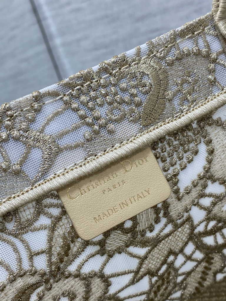 Dior Large Book Tote Bag M1286 Gold-Tone D-Lace Embroidery with Macramé Effect