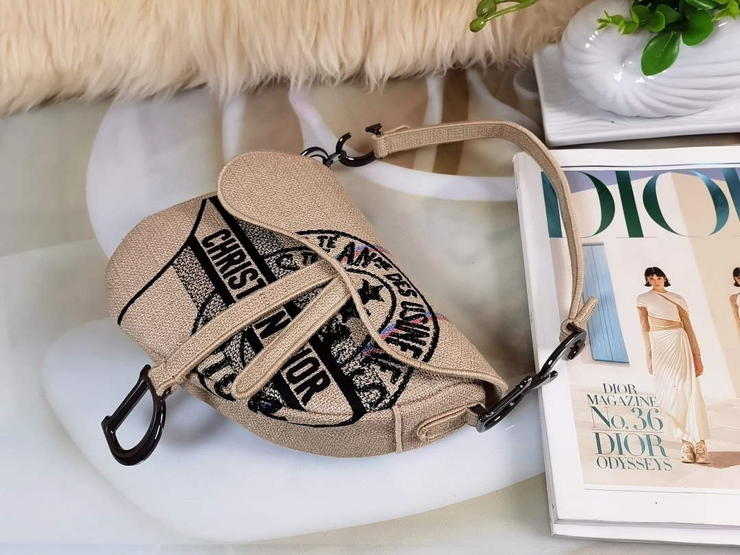 Dior M0446 Saddle Bag Beige Jute Canvas Embroidered