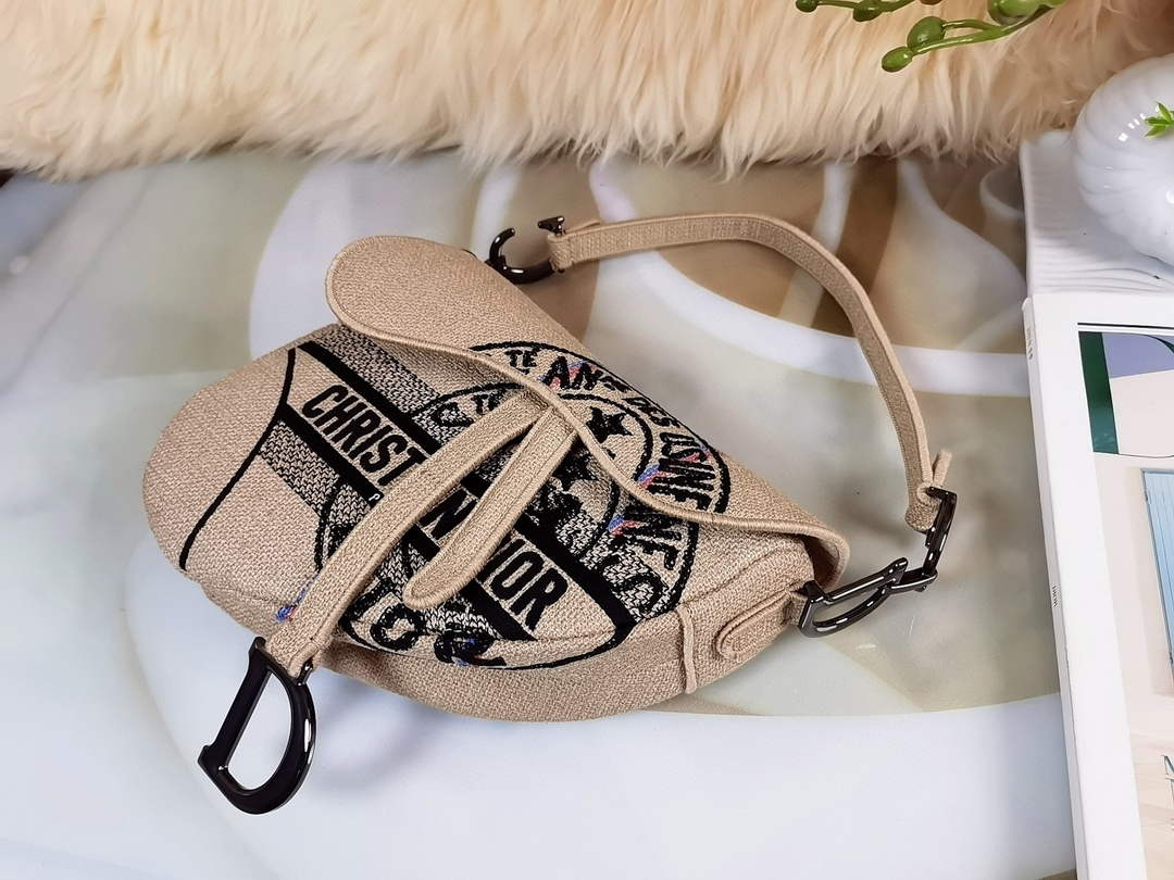 Dior M0446 Saddle Bag Beige Jute Canvas Embroidered