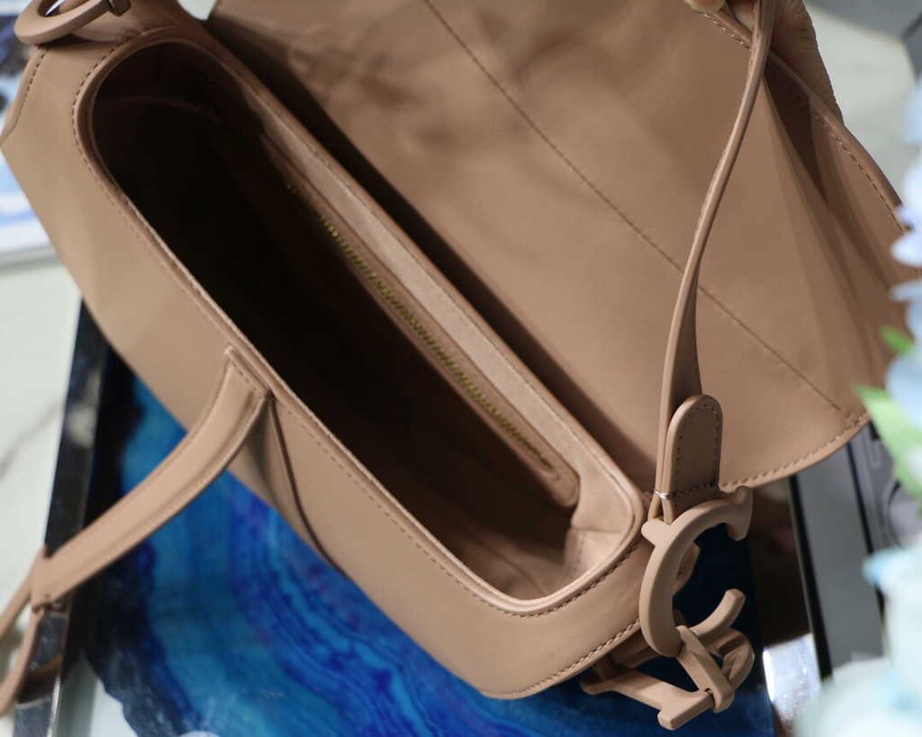 Dior M0455 Saddle Bag with Strap Light Pink Smooth Calfskin