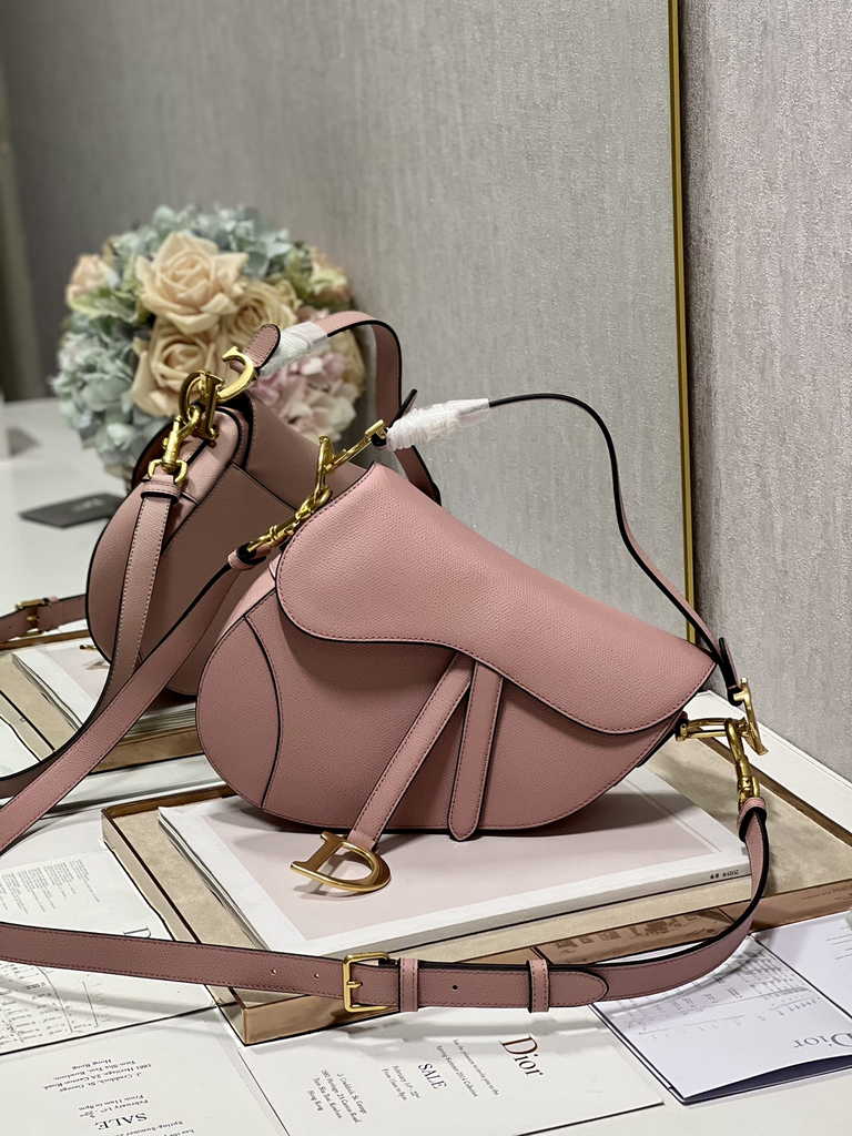 11. Dior M0455 Saddle Bag leather strap with adjustable buckle detail