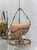 6. Dior Saddle Bag M0455 on a woman¡¯s shoulder with leather jacket