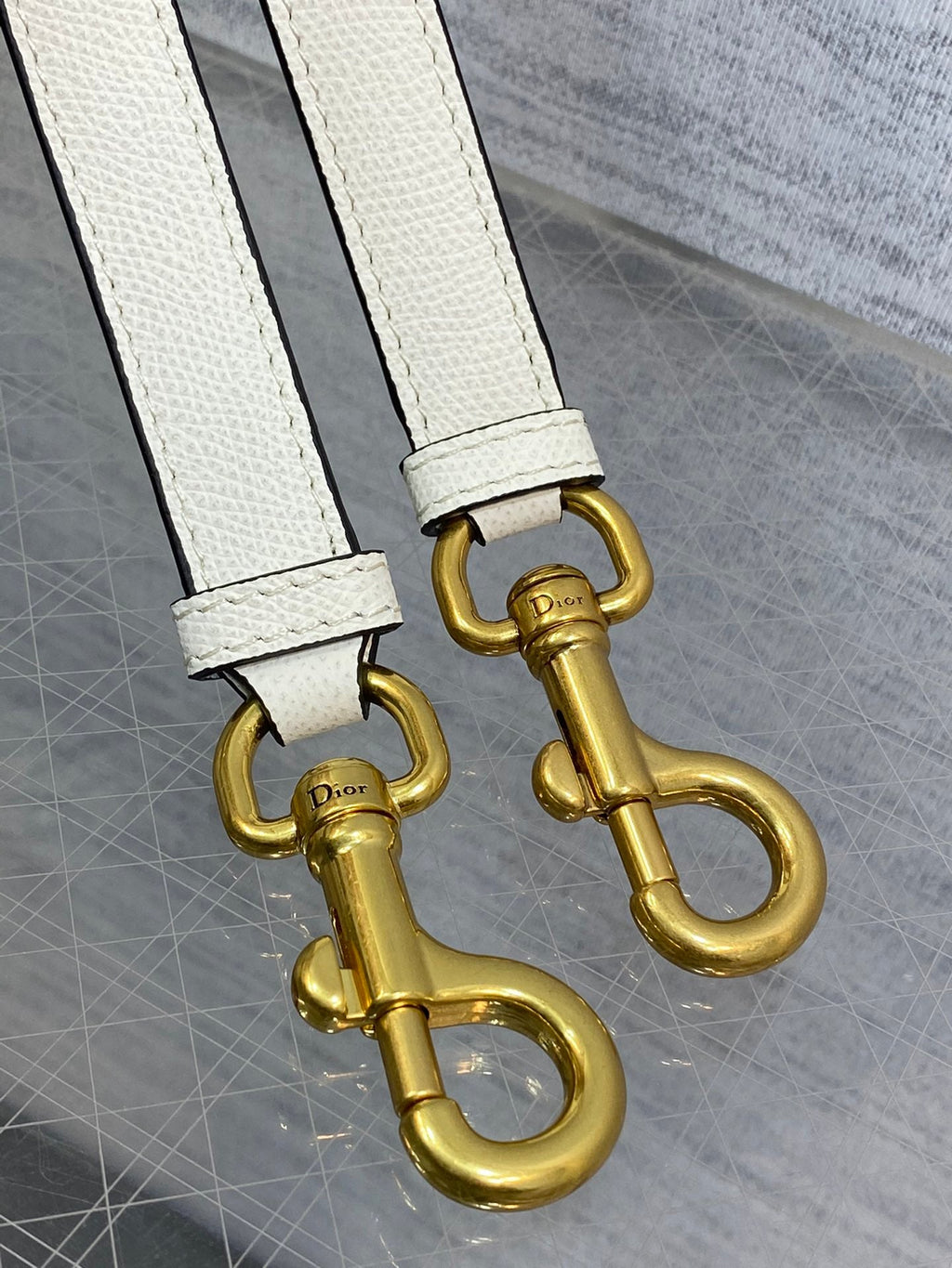 Dior M0455 Saddle Bag with Strap White Grained Calfskin