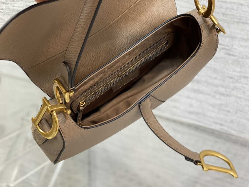 Dior M0455 Saddle Bag with Strap Taupe-Colored Grained Calfskin
