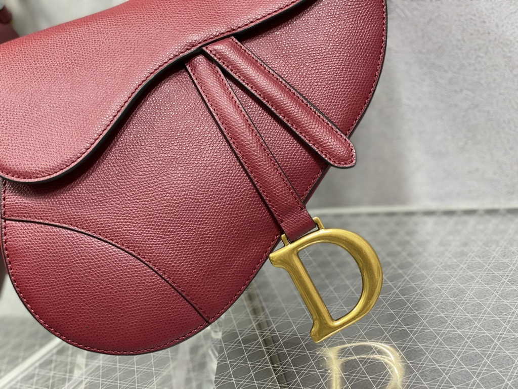 Dior M0455 Saddle Bag with Strap Red Grained Calfskin