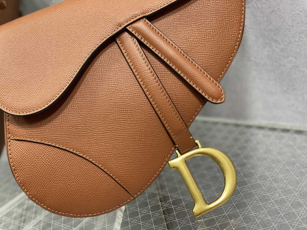 Dior M0455 Saddle Bag with Strap Tan Grained Calfskin