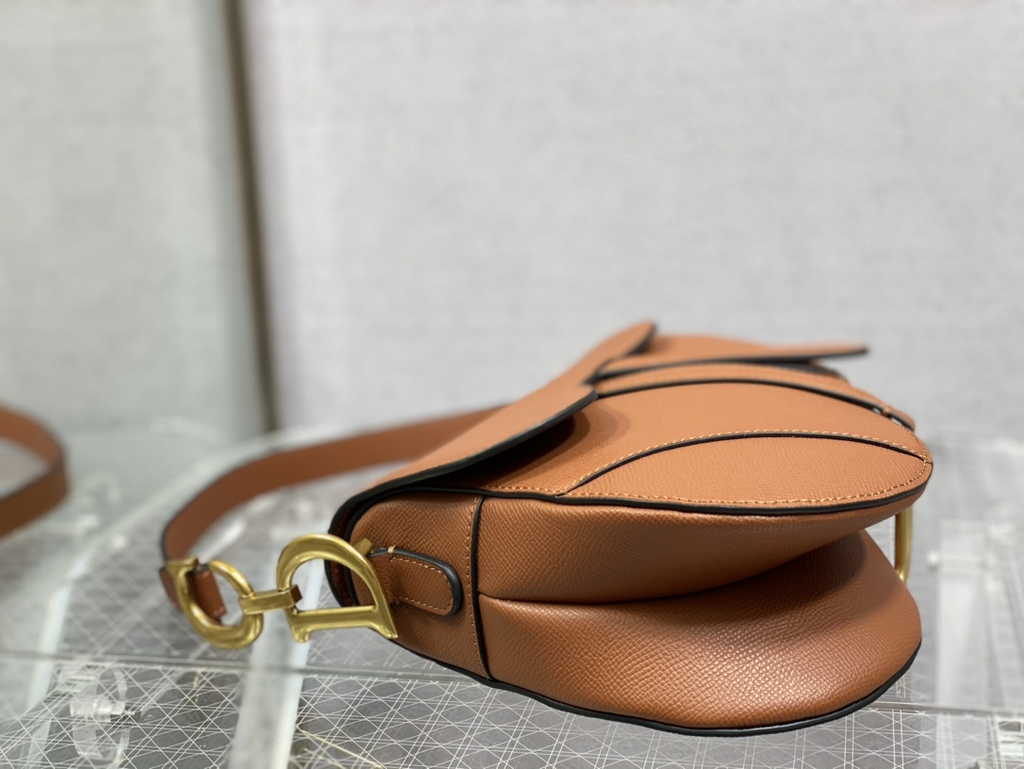 Dior M0455 Saddle Bag with Strap Tan Grained Calfskin