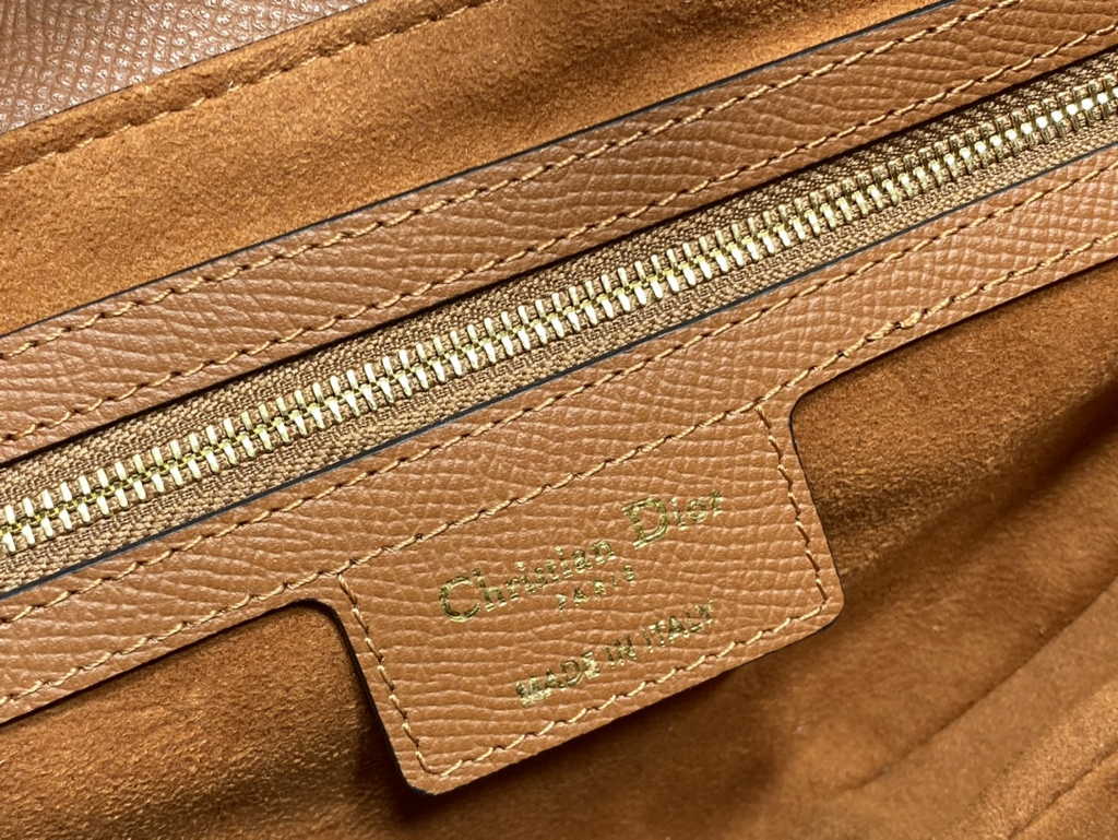 Dior M0455 Saddle Bag with Strap Tan Grained Calfskin