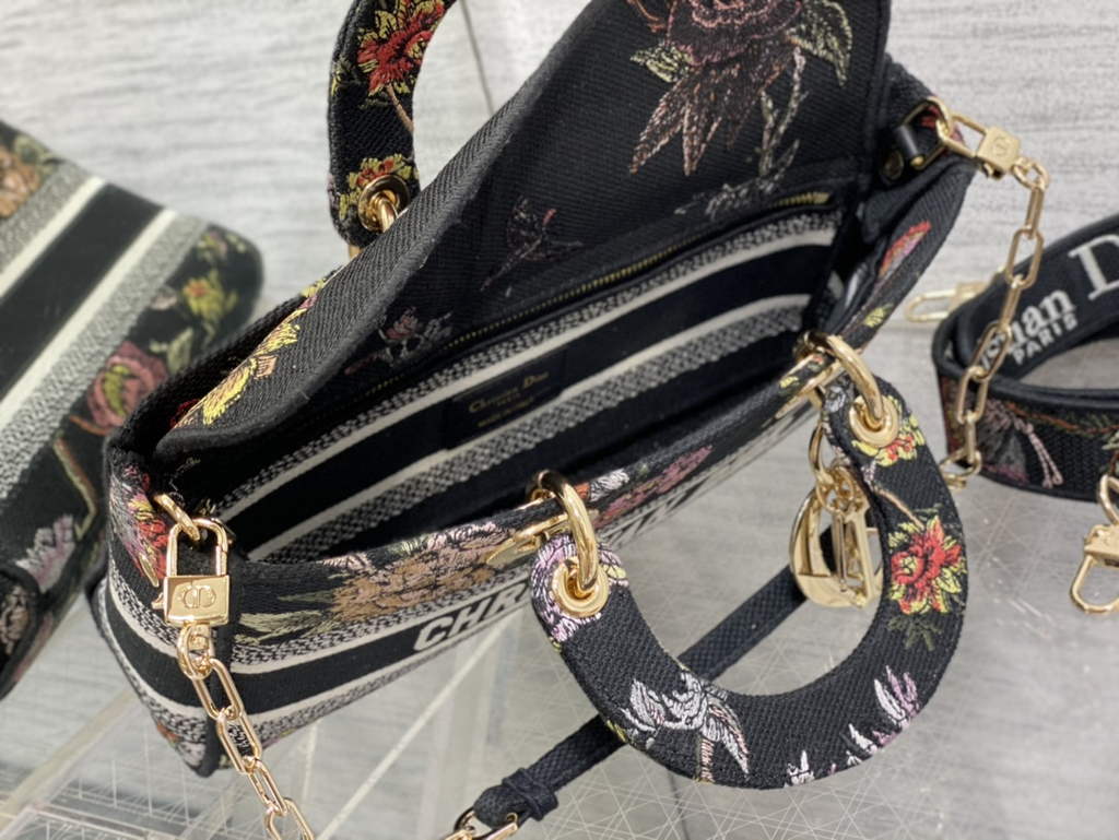 Dior M0540 Medium Lady D-Joy Bag Black Petites Fleurs