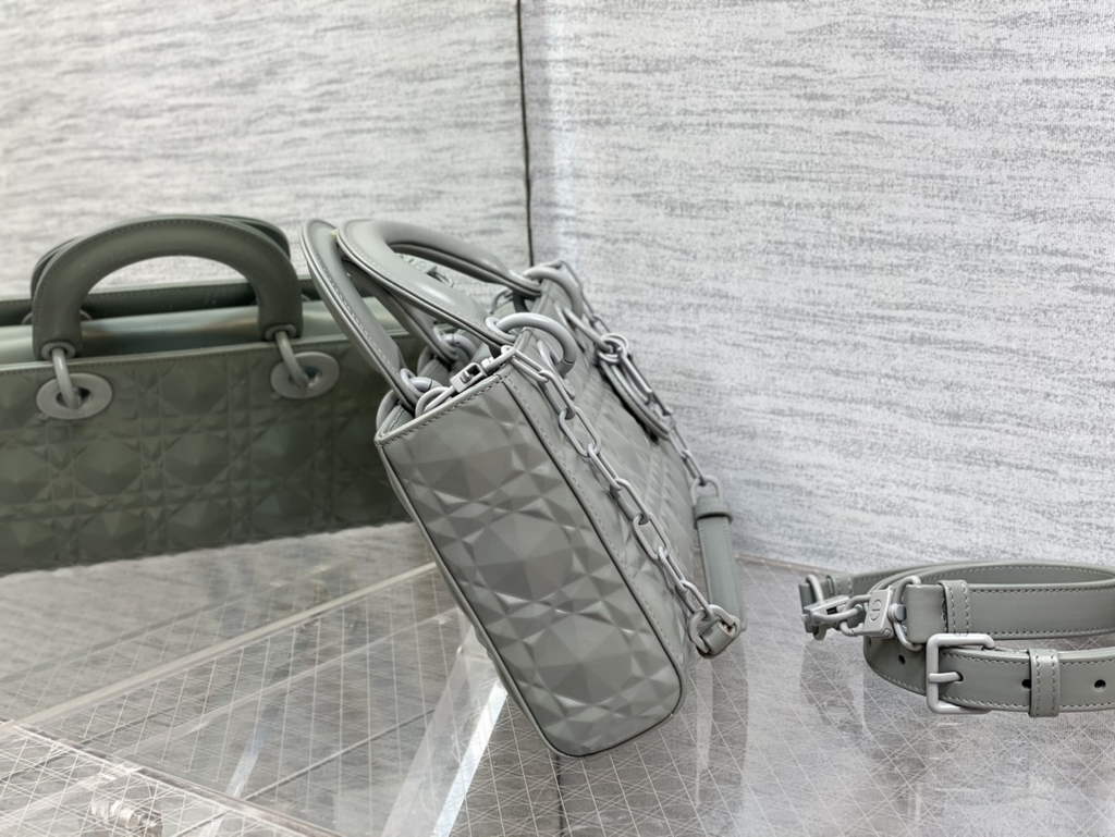 Dior M0540 Medium Lady D-Joy Bag Gray Cannage Calfskin with Diamond Motif - Default Title - View 5