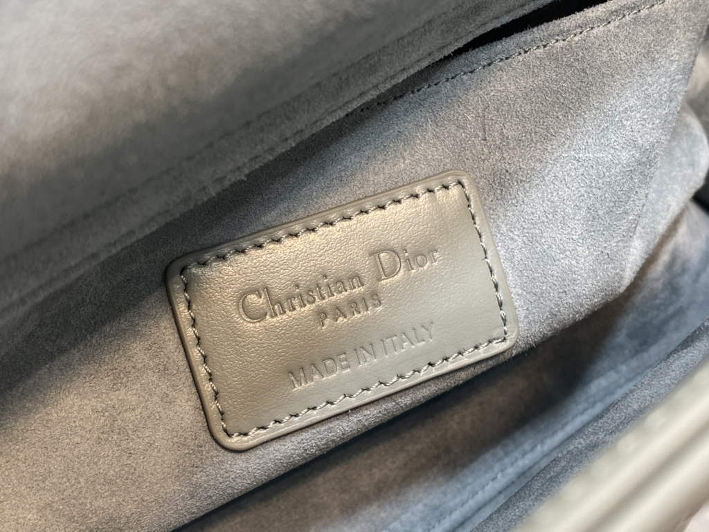 Dior M0540 Medium Lady D-Joy Bag Gray Cannage Calfskin with Diamond Motif