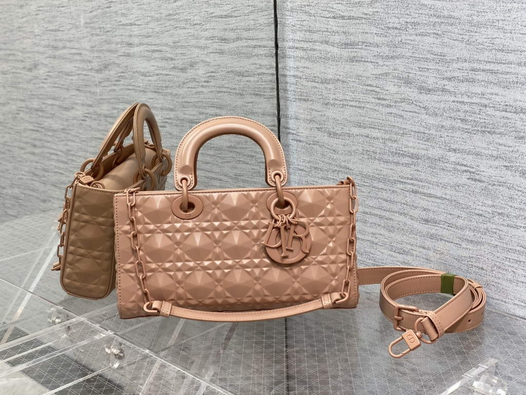 Dior M0540 Medium Lady D-Joy Bag Pink Cannage Calfskin with Diamond Motif - Default Title - View 1