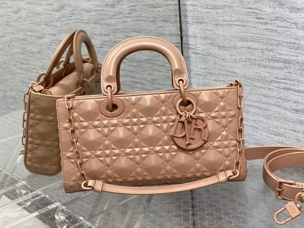 Dior M0540 Medium Lady D-Joy Bag Pink Cannage Calfskin with Diamond Motif