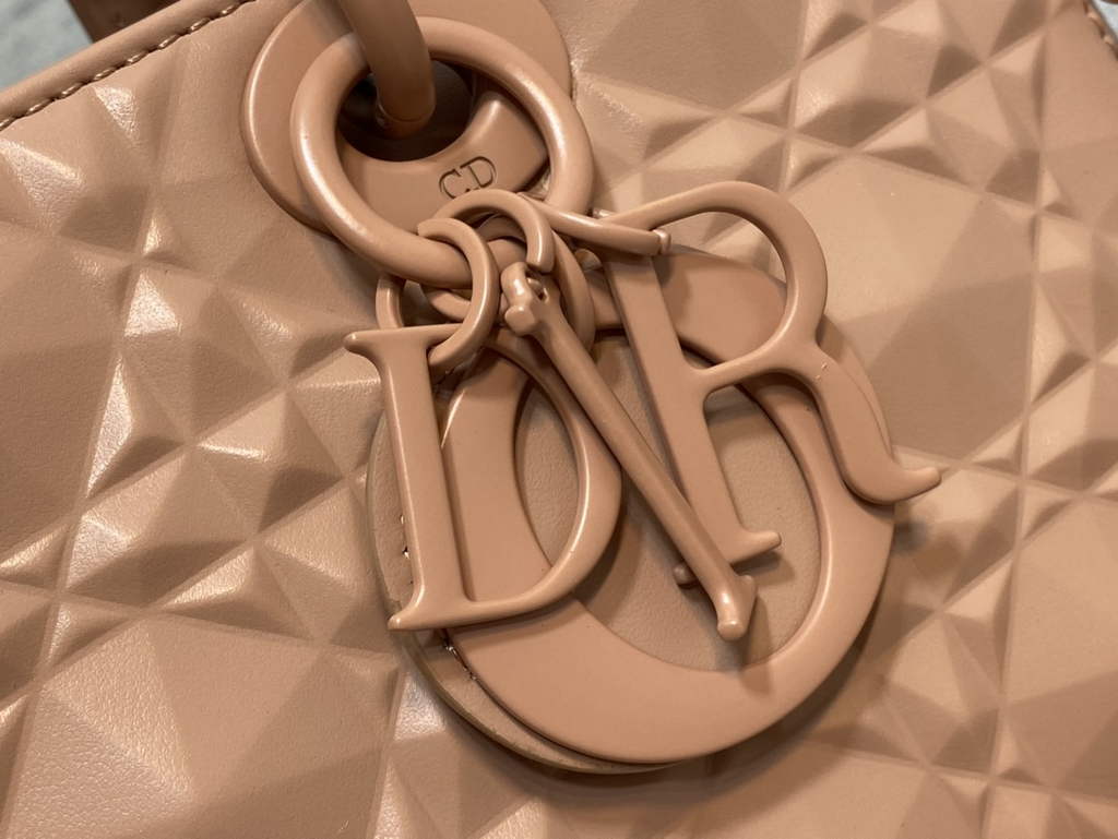 Dior M0540 Medium Lady D-Joy Bag Pink Cannage Calfskin with Diamond Motif - Default Title - View 3