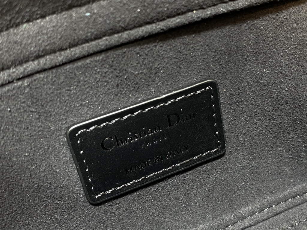 Dior M0540 Medium Lady D-Joy Bag Black Cannage Calfskin with Diamond Motif