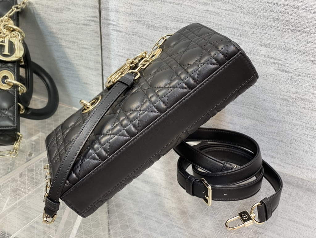 Dior M0540 Medium Lady D-Joy Bag Black Cannage Lambskin