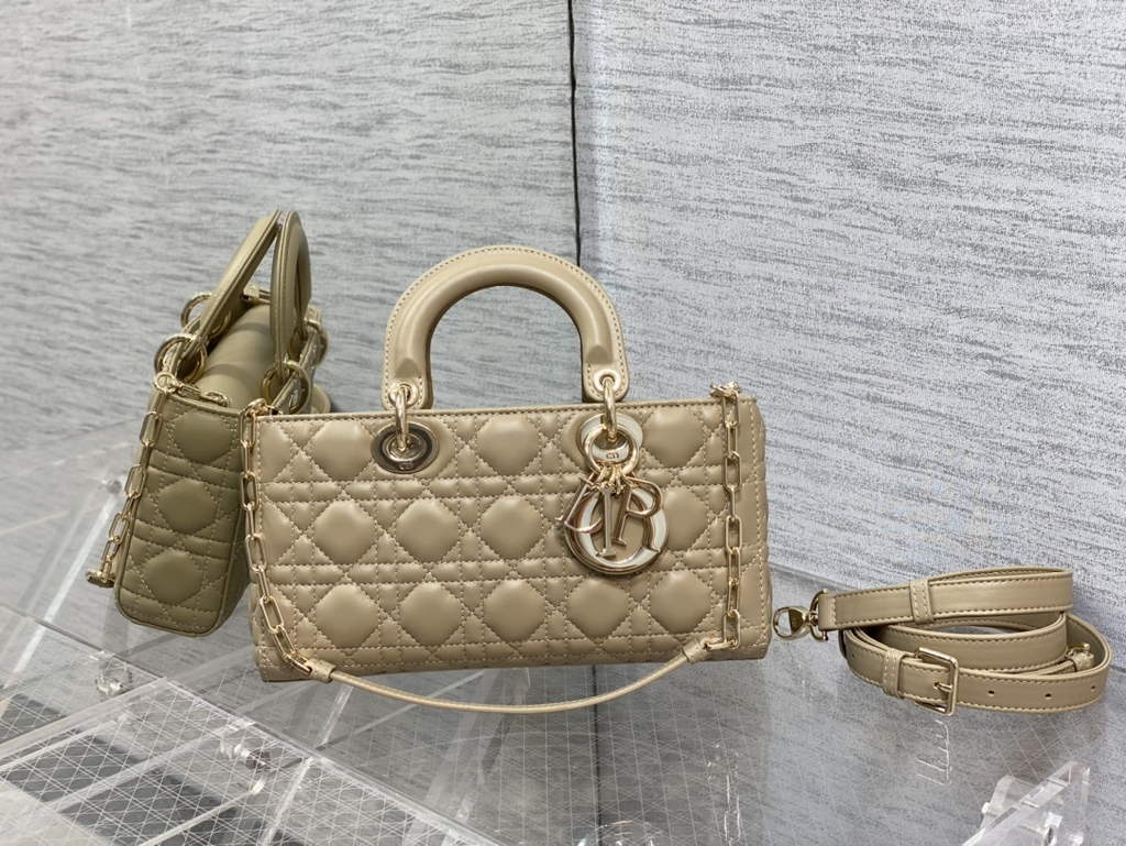 Dior M0540 Medium Lady D-Joy Bag Apricot Cannage Lambskin