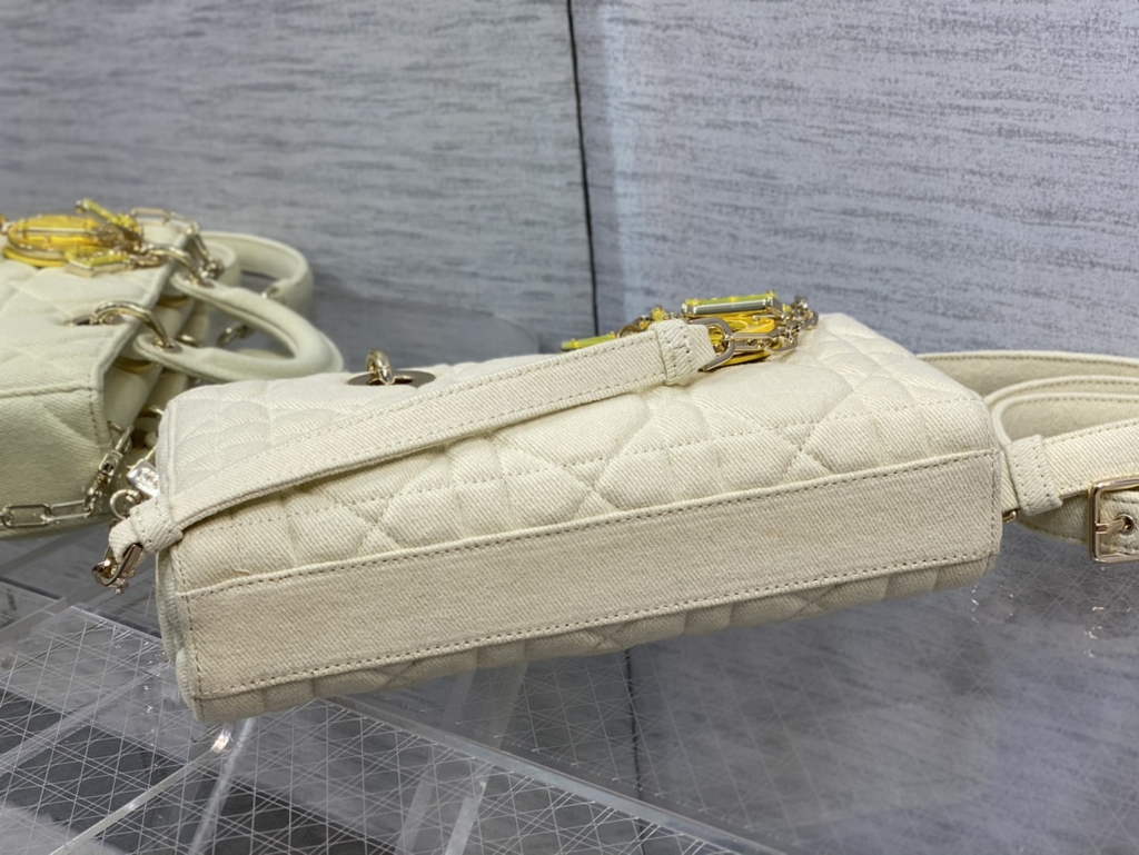 Dior M0540 Medium Lady D-Joy Bag Beige Cannage Raffia