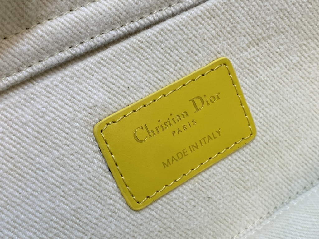Dior M0540 Medium Lady D-Joy Bag Beige Cannage Raffia