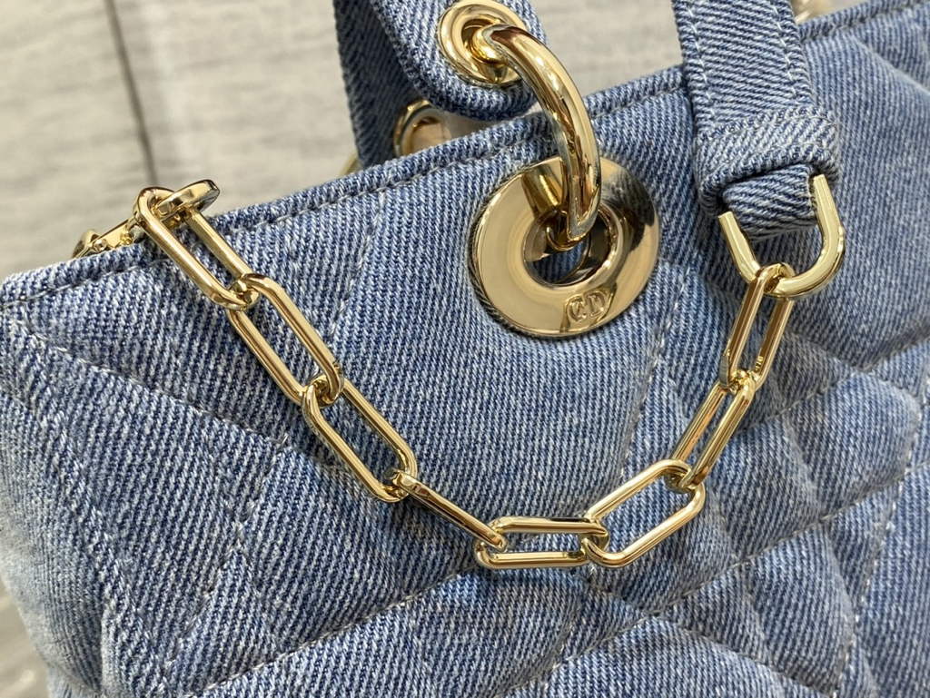 Dior M0540 Medium Lady D-Joy Bag Blue Cannage Raffia