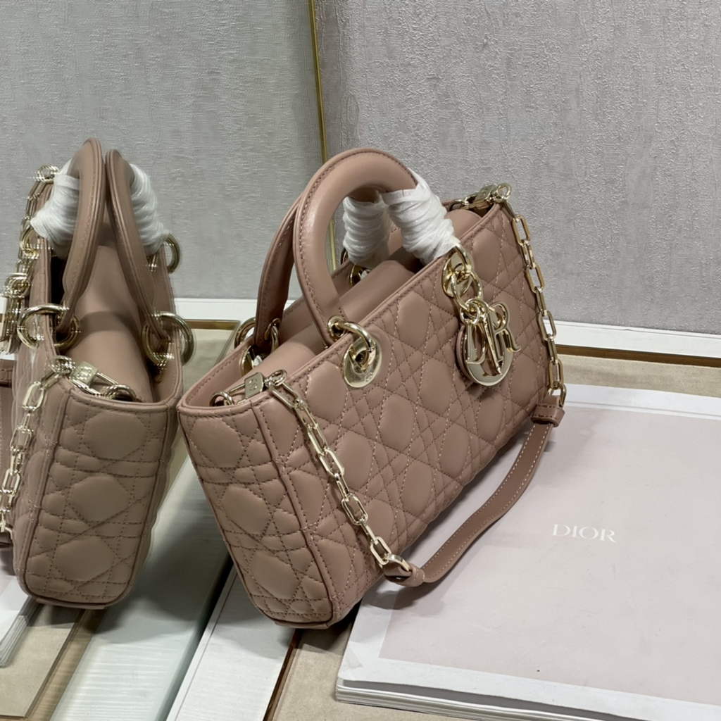Dior M0540 Medium Lady D-Joy Bag Light Pink Cannage Lambskin