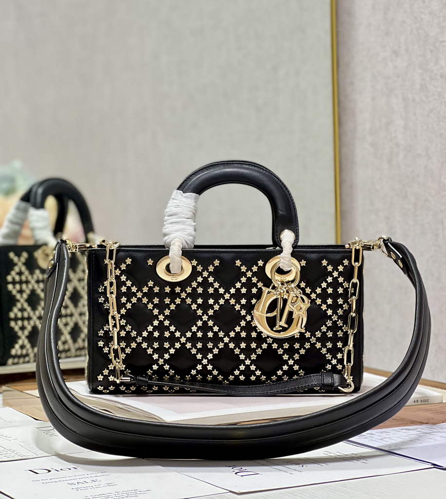 Dior M0540 Medium Lady D-Joy Bag Black Lucky Star Cannage Lambskin