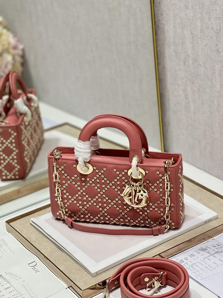 Dior M0540 Medium Lady D-Joy Bag Pink Lucky Star Cannage Lambskin