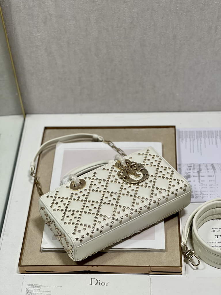 Dior M0540 Medium Lady D-Joy Bag Beige Lucky Star Cannage Lambskin