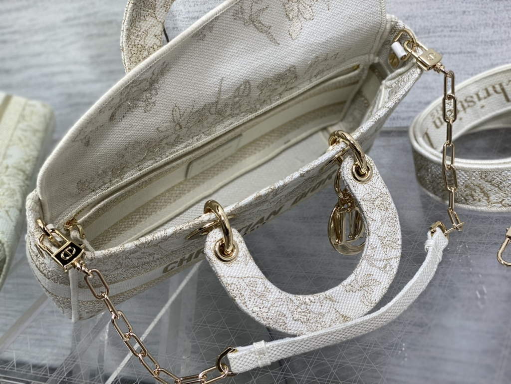 Dior M0540 Medium Lady D-Joy Bag Beige Multicolor Embroidery
