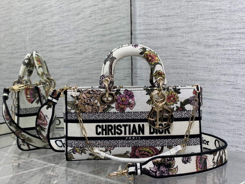 Dior M0540 Medium Lady D-Joy Bag White Multicolor Dior Petites Fleurs