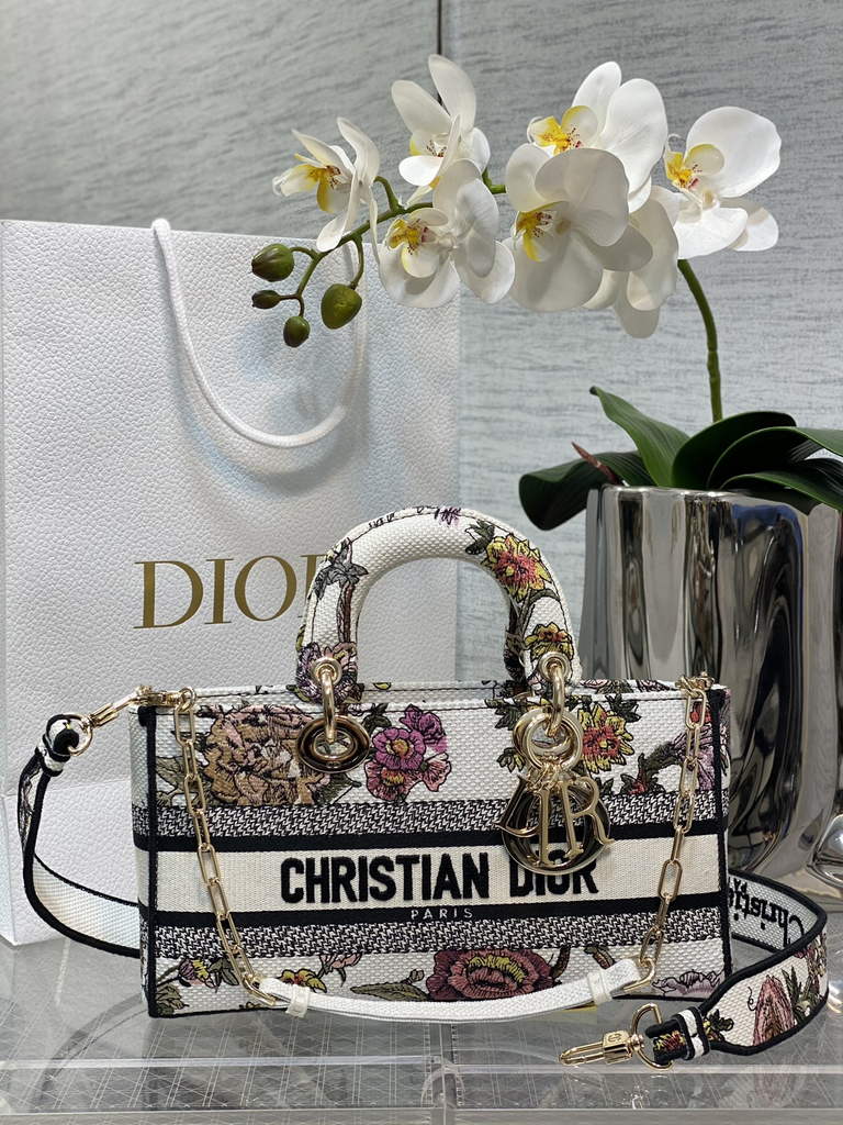 Dior M0540 Medium Lady D-Joy Bag White Multicolor Dior Petites Fleurs