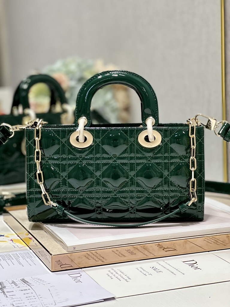 Dior M0540 Medium Lady D-Joy Bag Green Patent Cannage Calfskin