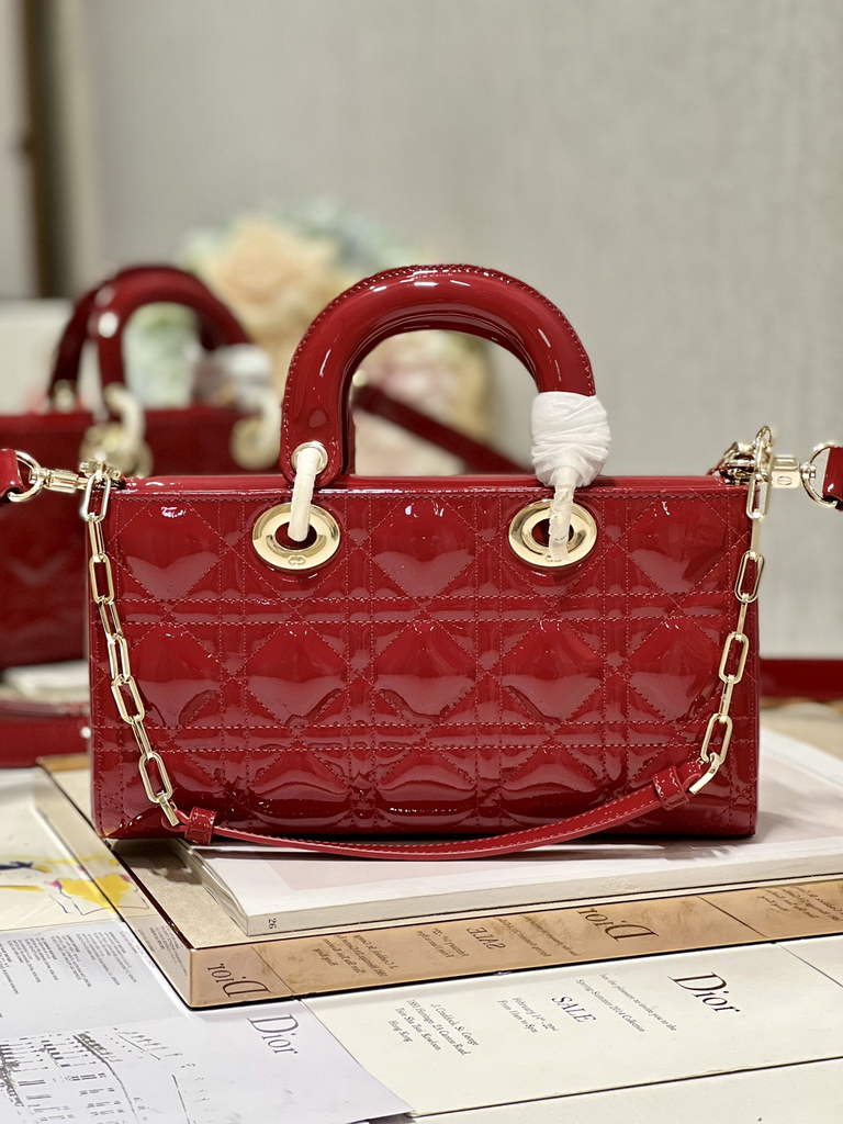 Dior M0540 Medium Lady D-Joy Bag Red Patent Cannage Calfskin - Default Title - View 5
