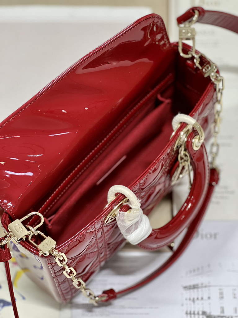 Dior M0540 Medium Lady D-Joy Bag Red Patent Cannage Calfskin