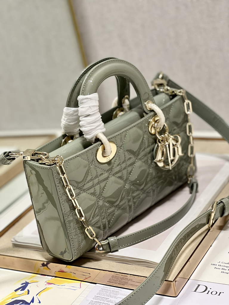 Dior M0540 Medium Lady D-Joy Bag Gray Patent Cannage Calfskin