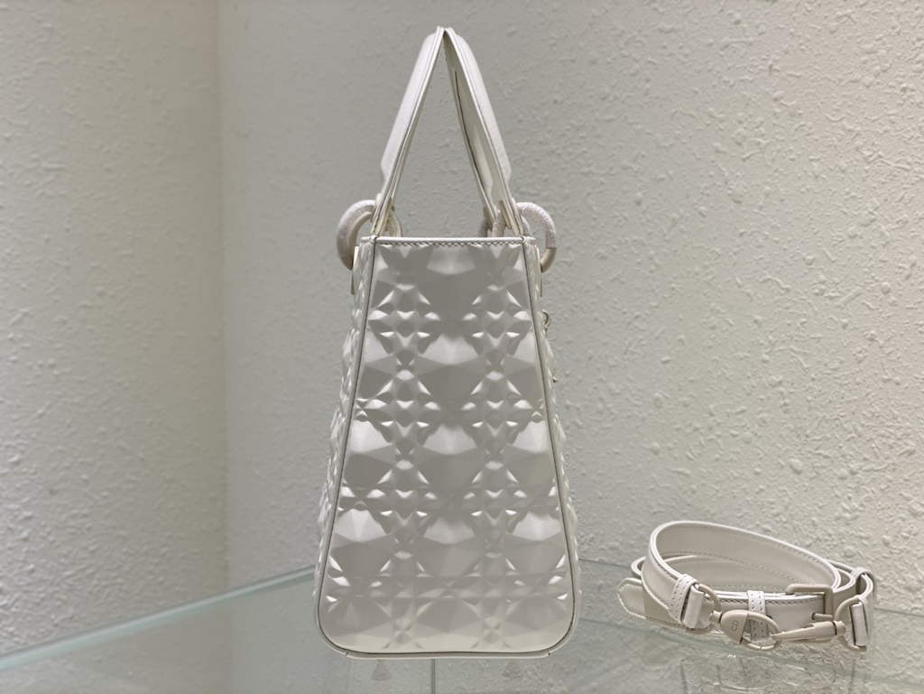 Dior M0565 Medium Lady Bag White Cannage Calfskin with Diamond Motif - Default Title - View 7