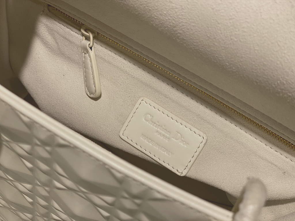 Dior M0565 Medium Lady Bag White Cannage Calfskin with Diamond Motif - Default Title - View 9