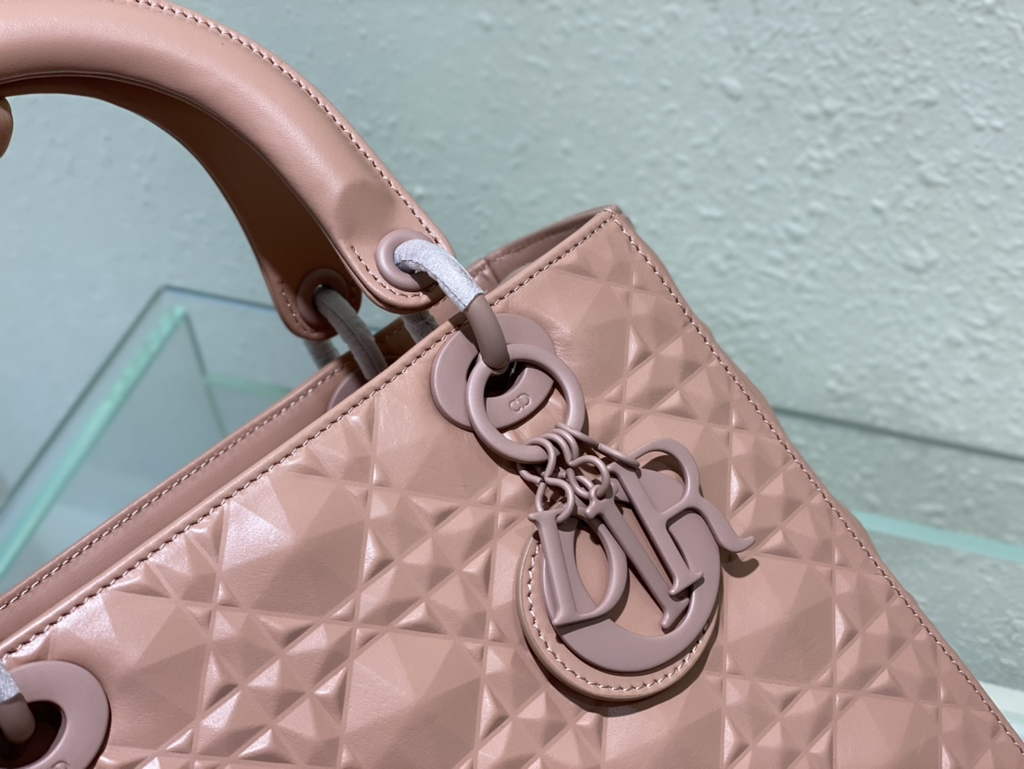 Dior M0565 Medium Lady Bag Pink Cannage Calfskin with Diamond Motif - Default Title - View 6
