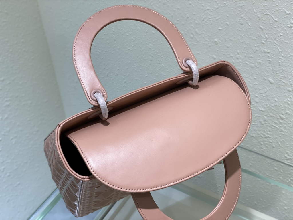 Dior M0565 Medium Lady Bag Pink Cannage Calfskin with Diamond Motif - Default Title - View 8