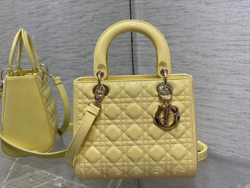 Dior M0565 Medium Lady Bag Yellow Patent Cannage Calfskin Gold - Default Title - View 2