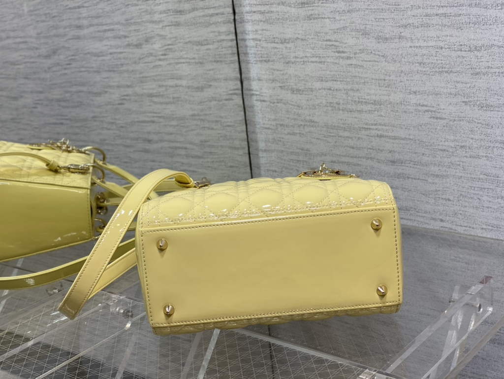 Dior M0565 Medium Lady Bag Yellow Patent Cannage Calfskin Gold - Default Title - View 7