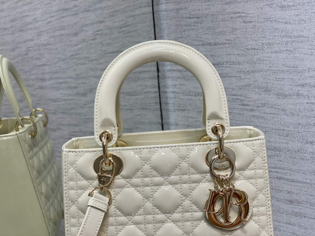 Dior M0565 Medium Lady Bag White Patent Cannage Calfskin Gold - Default Title - View 2