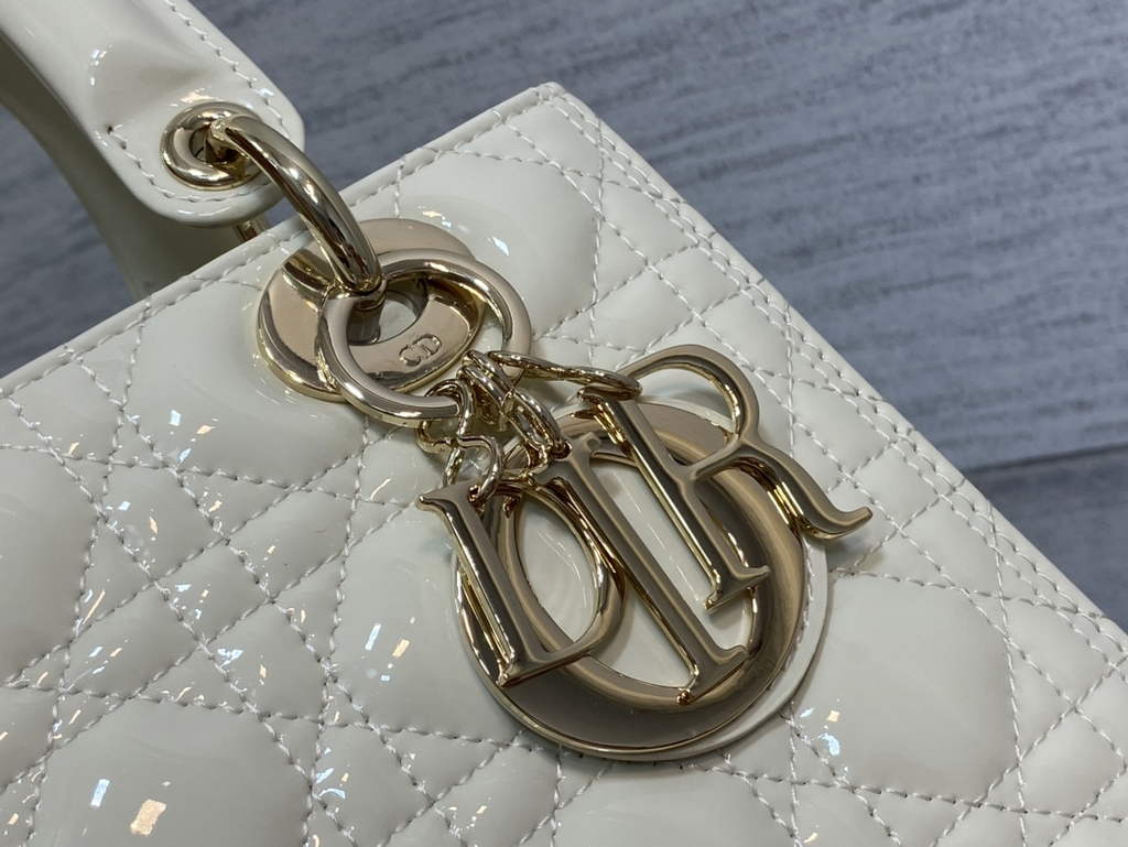 Dior M0565 Medium Lady Bag White Patent Cannage Calfskin Gold - Default Title - View 3